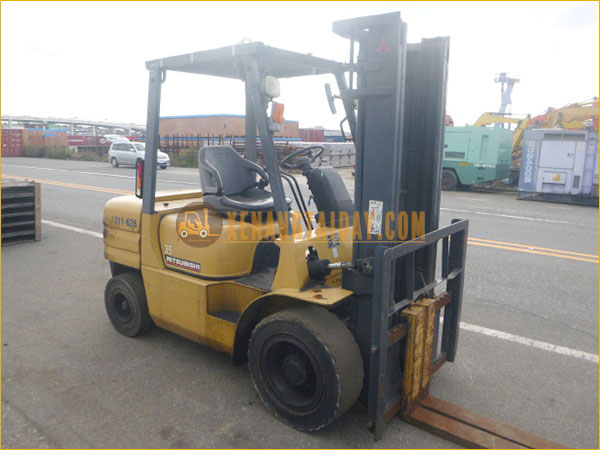 Xe nâng dầu MITSUBISHI FD35A