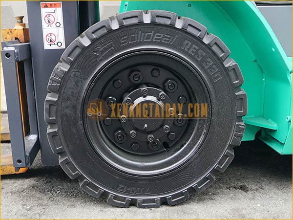 Xe nâng dầu MITSUBISHI FDE20T