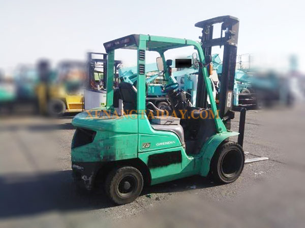 Xe Nâng Dầu MITSUBISHI FDE25D