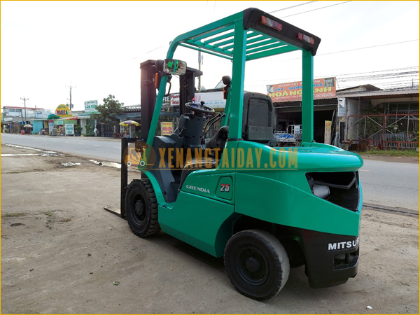 Xe Nâng Dầu MITSUBISHI FDE25D