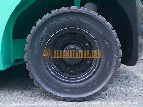 Xe nâng dầu MITSUBISHI FDE25T