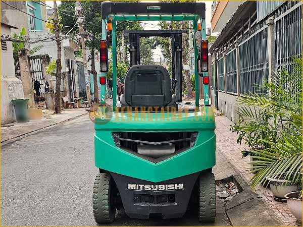 Xe nâng dầu MITSUBISHI KFDE20T