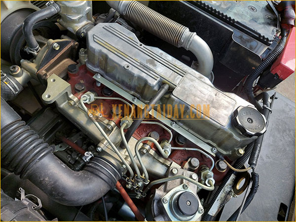 Xe Nâng Dầu Nissan EDM-F1F1