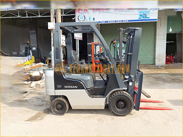 Xe Nâng Dầu Nissan EDM-F1F1