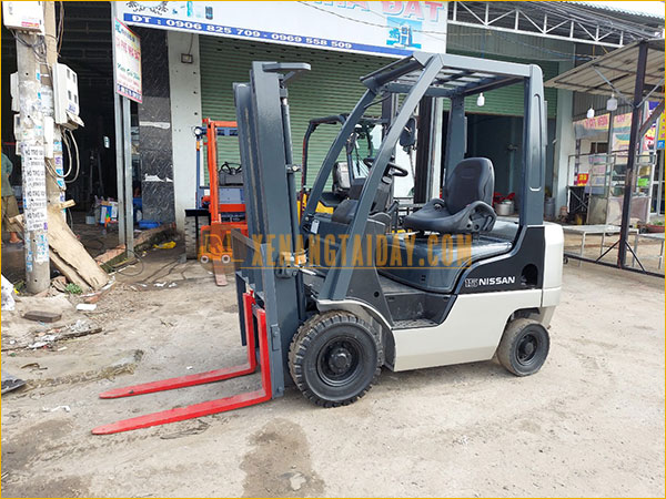 Xe Nâng Dầu Nissan EDM-F1F1