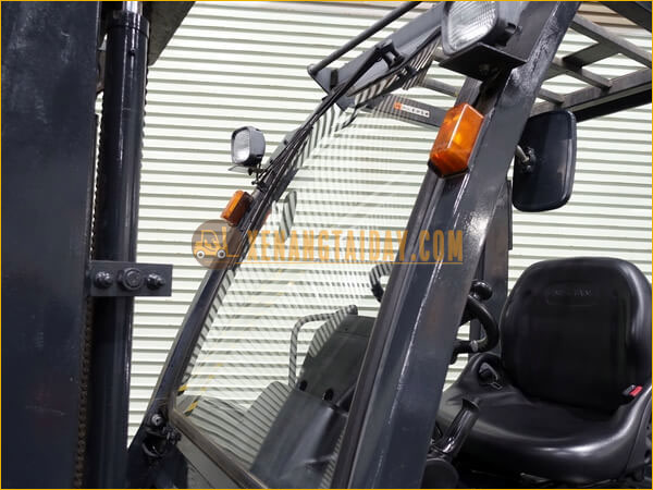 Xe Nâng Dầu Nissan EDM-F1F1A15