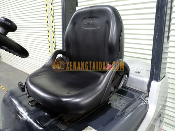 Xe Nâng Dầu Nissan EDM-F1F1A15