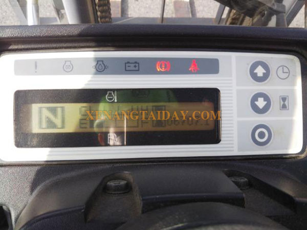 Xe Nâng Dầu NISSAN Y1F2H20