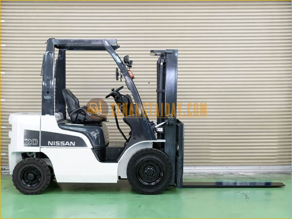 Xe Nâng Dầu Nissan Y1F2M20
