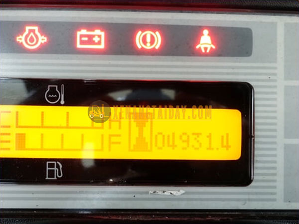 Xe Nâng Dầu Nissan Y1F2M20