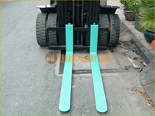 Xe nâng dầu SUMITOMO 11-FD25PVIIHA