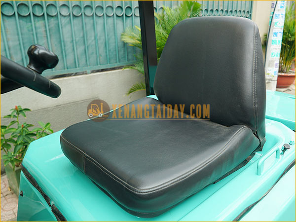 Xe nâng dầu SUMITOMO 11-FD25PVIIHA