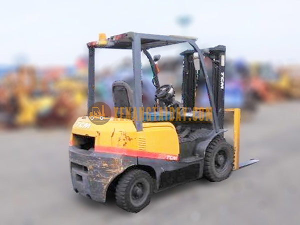 Xe nâng dầu TCM FD20T3