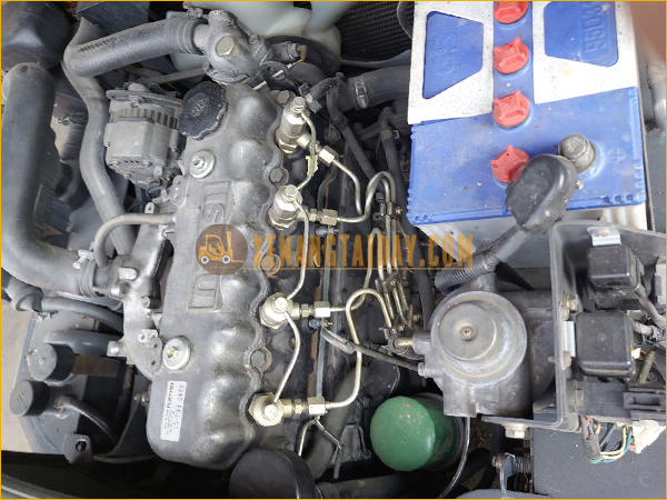 Xe nâng dầu TCM FHD15Z8