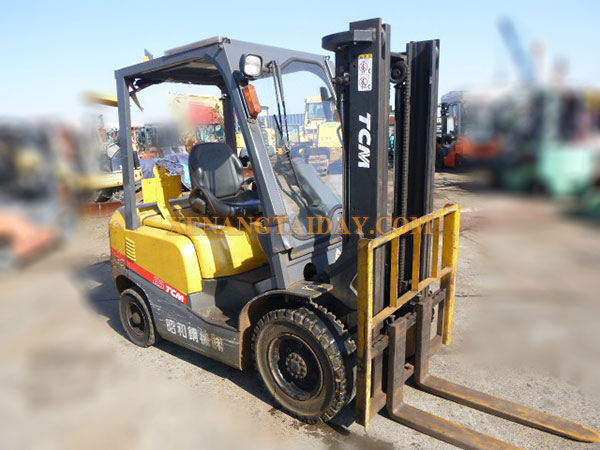 Xe nâng dầu TCM FD25T3Z