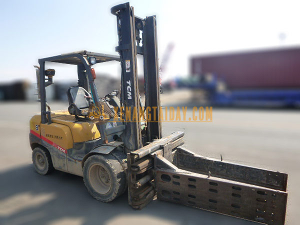 Xe nâng dầu TCM FD30T3