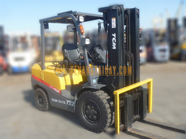 Xe nâng dầu TCM FD35T3S