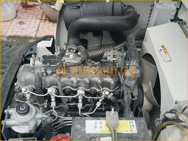 Xe nâng dầu TCM FHD15T3Z
