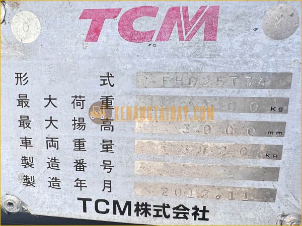Xe nâng dầu TCM FHD25T3A