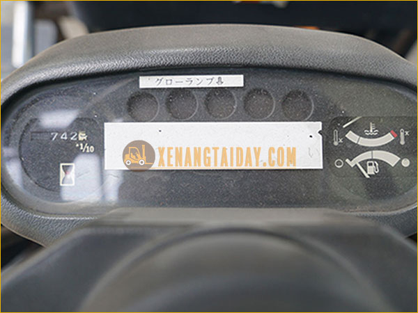 Xe nâng dầu TOYOTA 02-6FD15