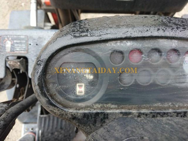Xe nâng dầu TOYOTA 02-6FD25