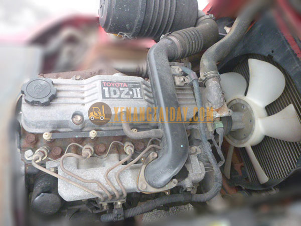 Xe nâng dầu TOYOTA 02-7FD15