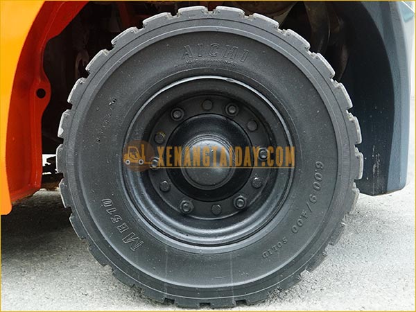 Xe nâng dầu TOYOTA 02-8FD25