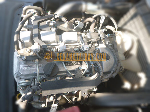 Xe nâng dầu TOYOTA 02-8FD30