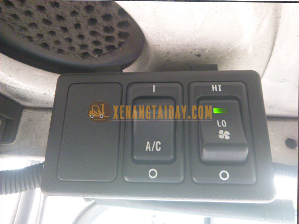 Xe nâng dầu TOYOTA 02-8FDJ35