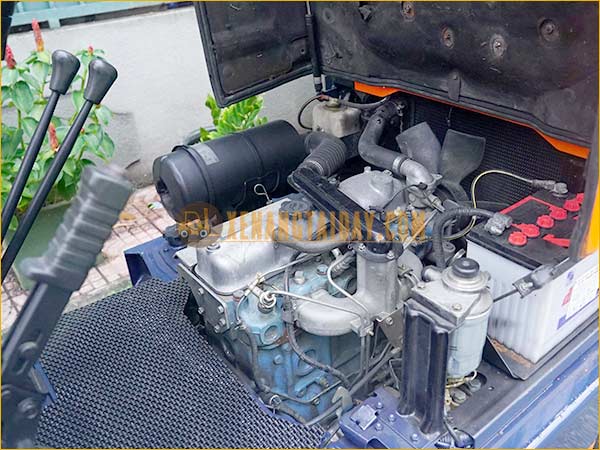 Xe nâng dầu TOYOTA 5FD18