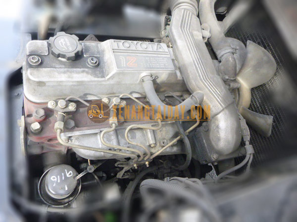 Xe nâng dầu TOYOTA 5FD25