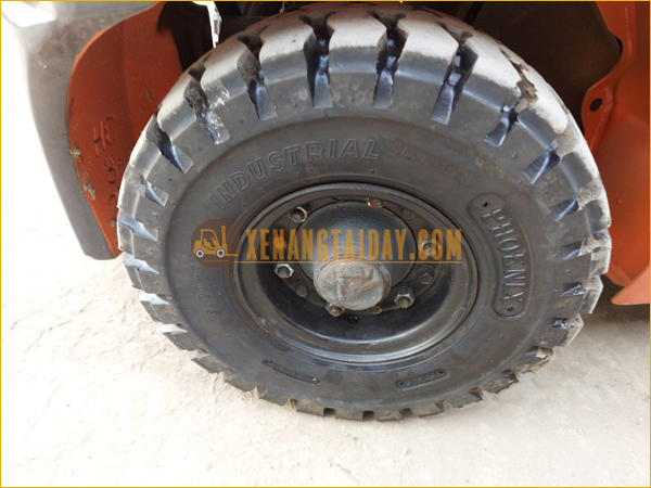 Xe nâng dầu TOYOTA 52-8FD25