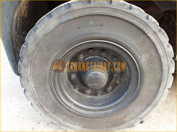 Xe nâng dầu TOYOTA 7FD30