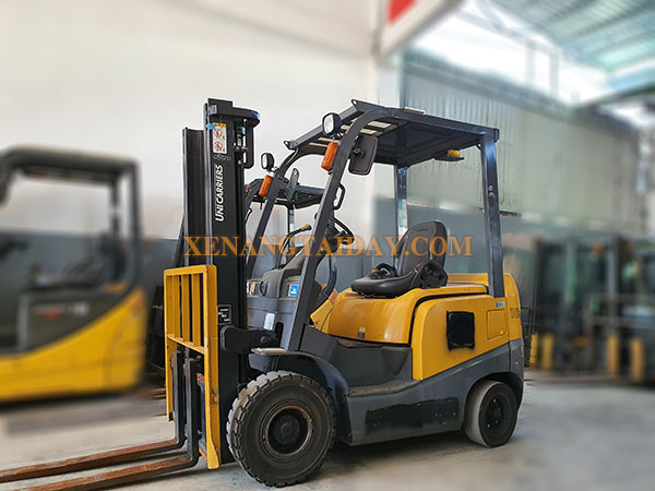 Xe nâng dầu UNICARRIERS FD18T13