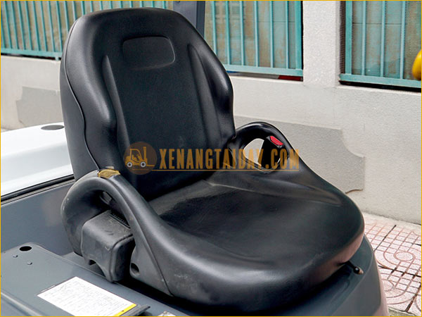 Xe nâng dầu UNICARRIERS FD18T14