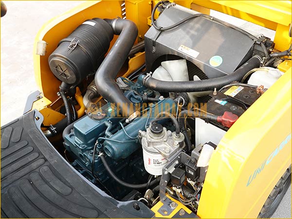 Xe nâng dầu UNICARRIERS FD18T14
