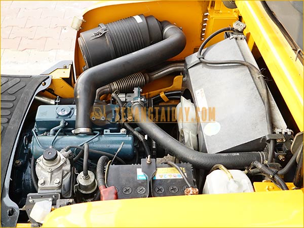 Xe nâng dầu UNICARRIERS FD18T14