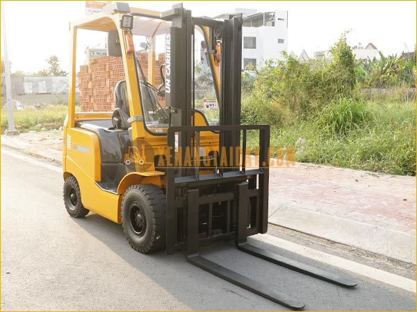 Xe nâng dầu UNICARRIERS FD18T14