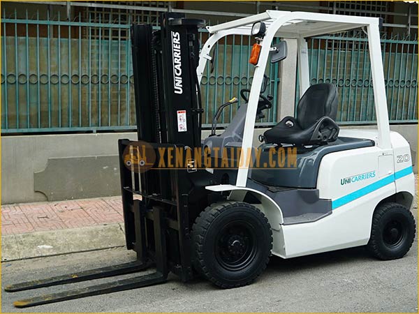 Xe nâng dầu UNICARRIERS FD20T4