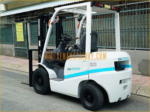 Xe nâng dầu UNICARRIERS FD20T4