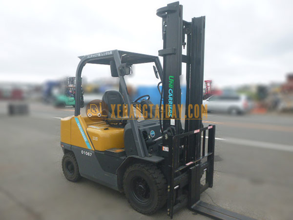 Xe Nâng Dầu UNICARRIERS FHD25T5