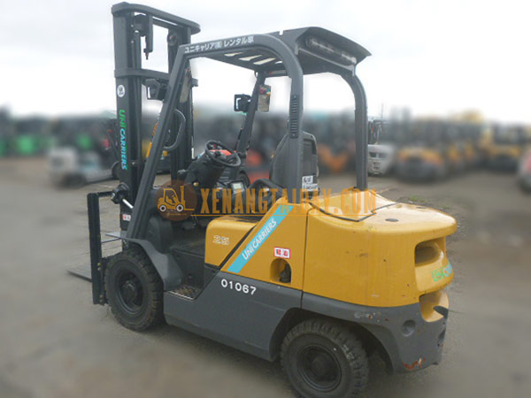 Xe Nâng Dầu UNICARRIERS FHD25T5