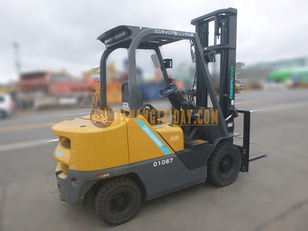 Xe Nâng Dầu UNICARRIERS FHD25T5