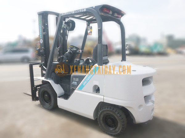 Xe Nâng Dầu UNICARRIERS FHD25T5 