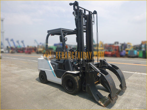 Xe nâng dầu UNICARRIERS FHD35T5S