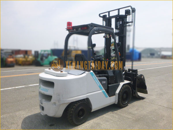 Xe nâng dầu UNICARRIERS FHD35T5S