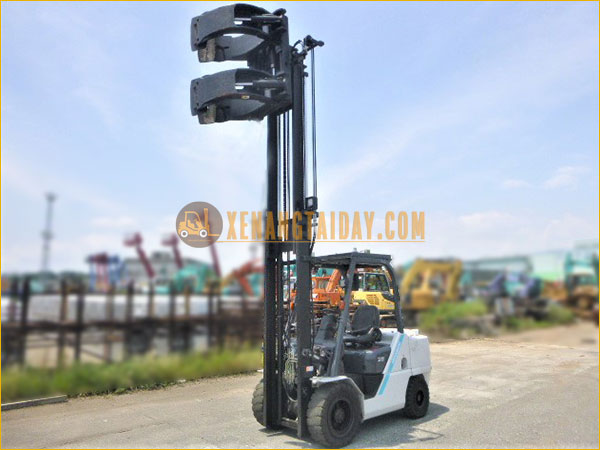 Xe nâng dầu UNICARRIERS FHD35T5S