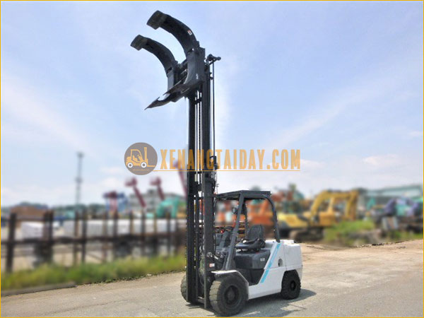 Xe nâng dầu UNICARRIERS FHD35T5S