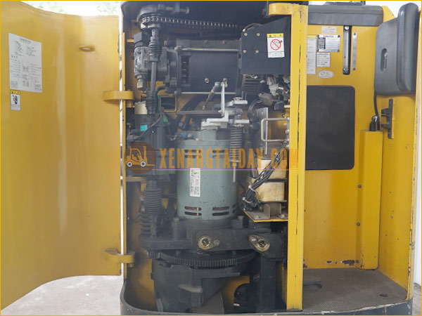 Xe nâng điện đứng lái KOMATSU FB09RC-12