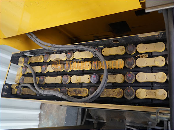 Xe nâng điện đứng lái KOMATSU FB09RC-12